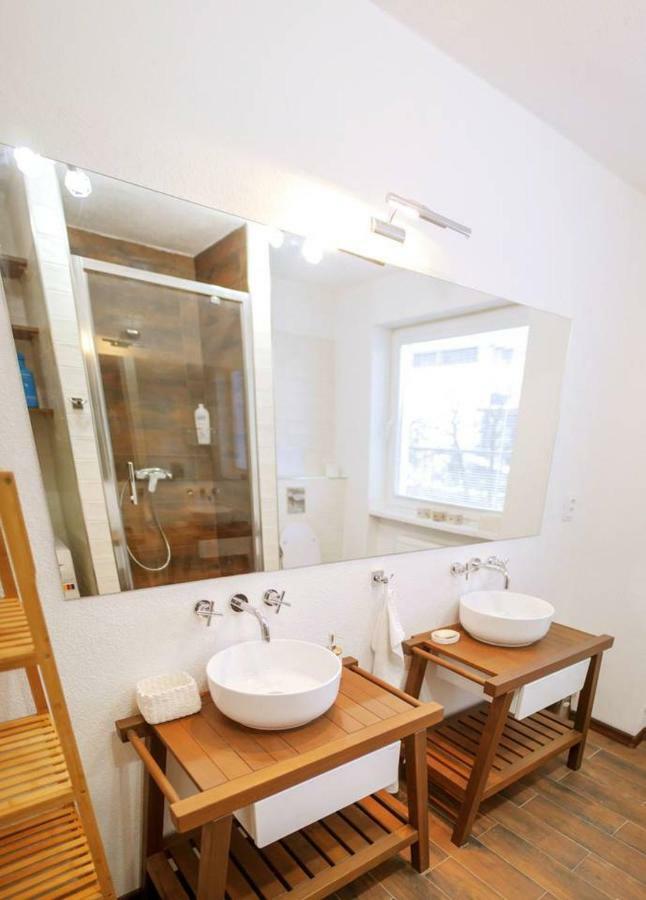 2 Bedroom Flat In The Heart Of Ліптовський Мікулаш Екстер'єр фото